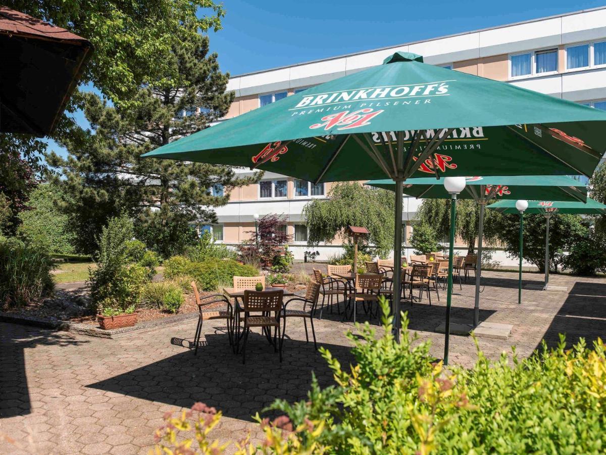 Hotel Ibis West 3*