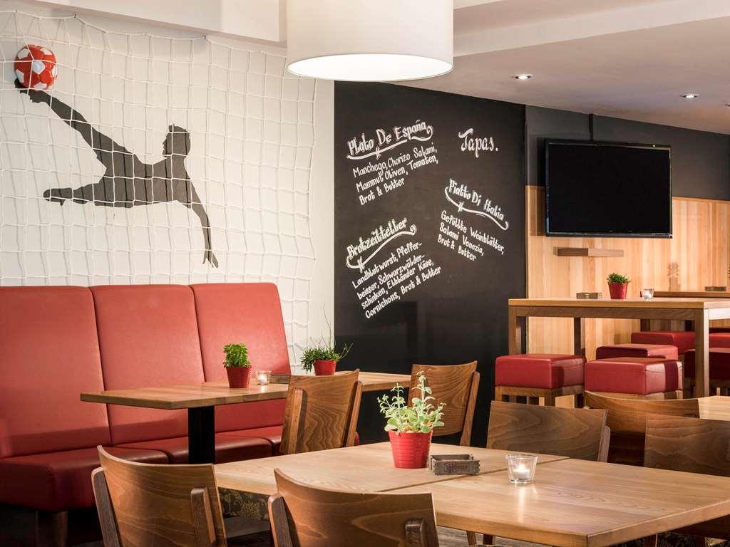 Hotel Ibis West 3*